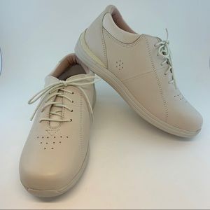 Drew Bone Ivory Tulip Diabetic Oxfords WIDE